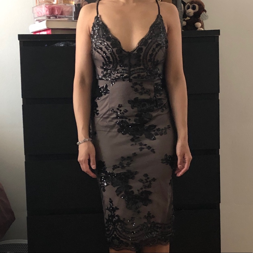 Black lace beaded cocktail dress xs